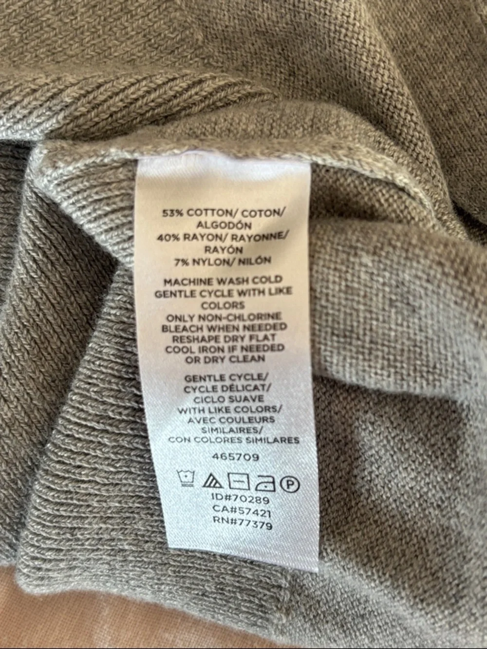 Ann Taylor Heather Light Gray Crewneck Button Cardigan Sweater Long Sleeve - Picture 5 of 8